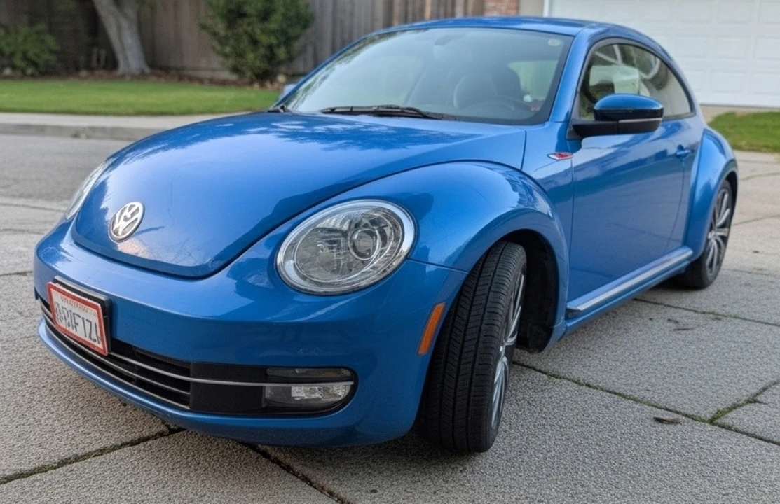 2013 Volkswagen A5 Beetle - Image 2 of 21