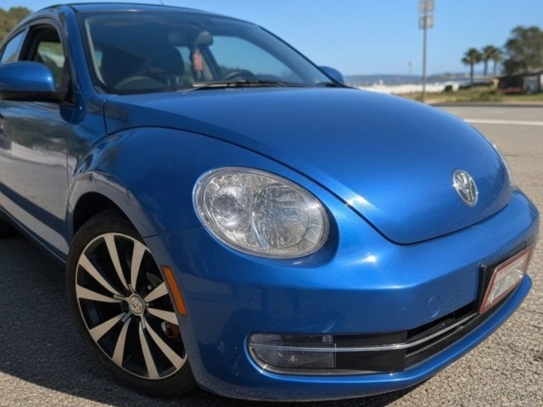 2013 Volkswagen A5 Beetle - Image 9 of 21