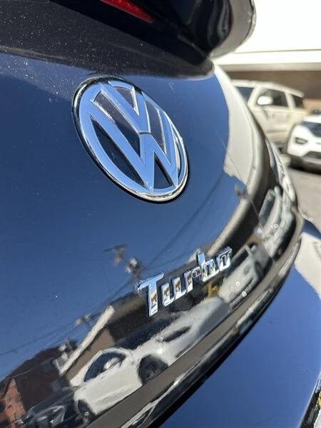 2013 Volkswagen A5 Beetle - Image 15 of 19