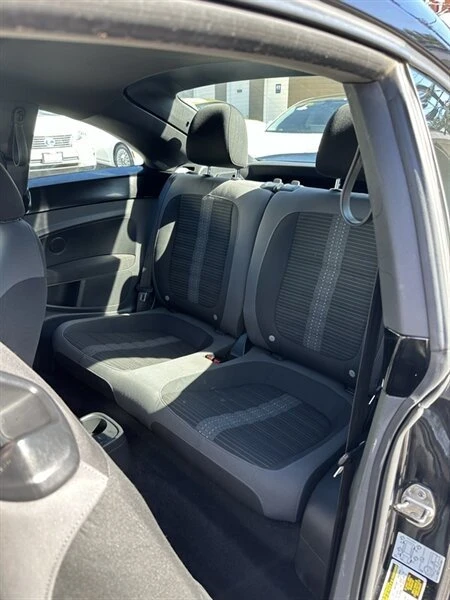 2013 Volkswagen A5 Beetle - Image 11 of 19