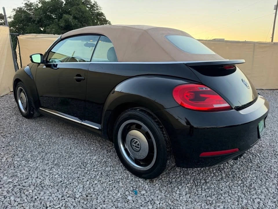 2013 Volkswagen A5 Beetle - Image 4 of 20