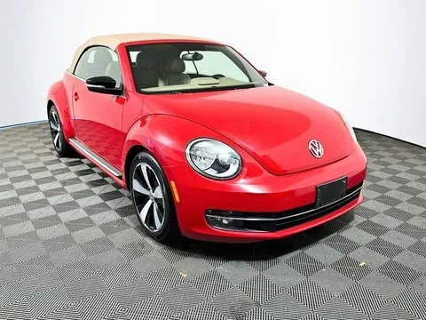 2013 Volkswagen Beetle Convertible 2.0T