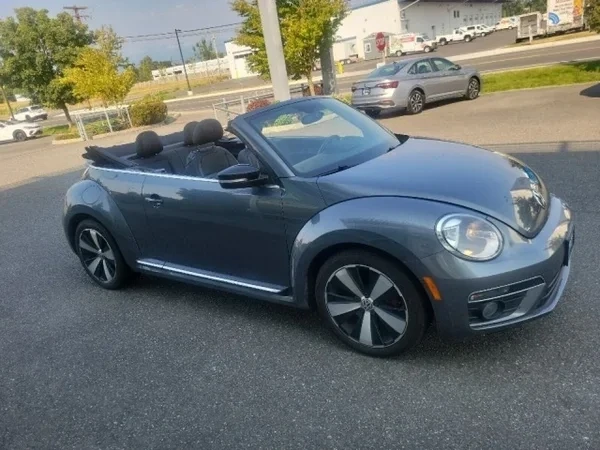 2013 Volkswagen A5 Beetle - Image 2 of 8