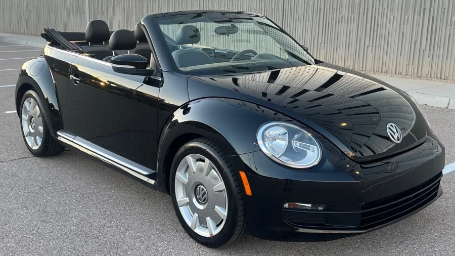2013 Volkswagen A5 Beetle - Image 6 of 15