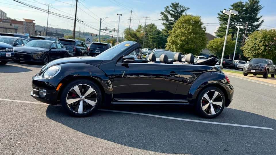 2013 Volkswagen A5 Beetle - Image 12 of 16