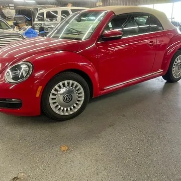 2013 Volkswagen Beetle Convertible