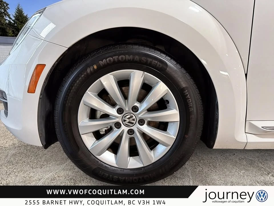 2013 Volkswagen A5 Beetle - Image 6 of 13