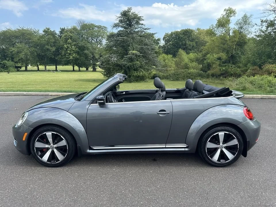 2013 Volkswagen A5 Beetle - Image 9 of 20