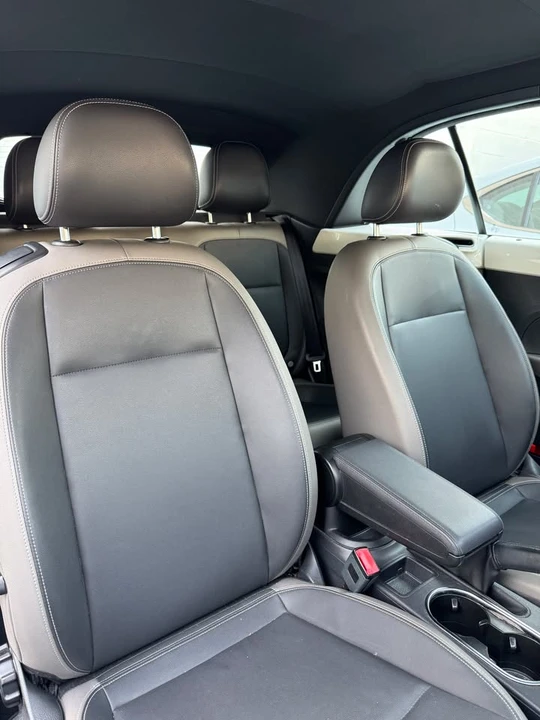 2013 Volkswagen A5 Beetle - Image 9 of 9