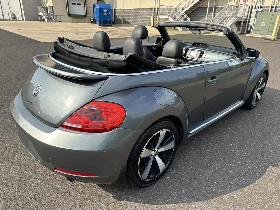 2013 Volkswagen A5 Beetle - Image 5 of 20