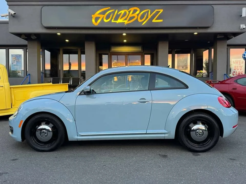 2013 Volkswagen A5 Beetle - Image 6 of 17