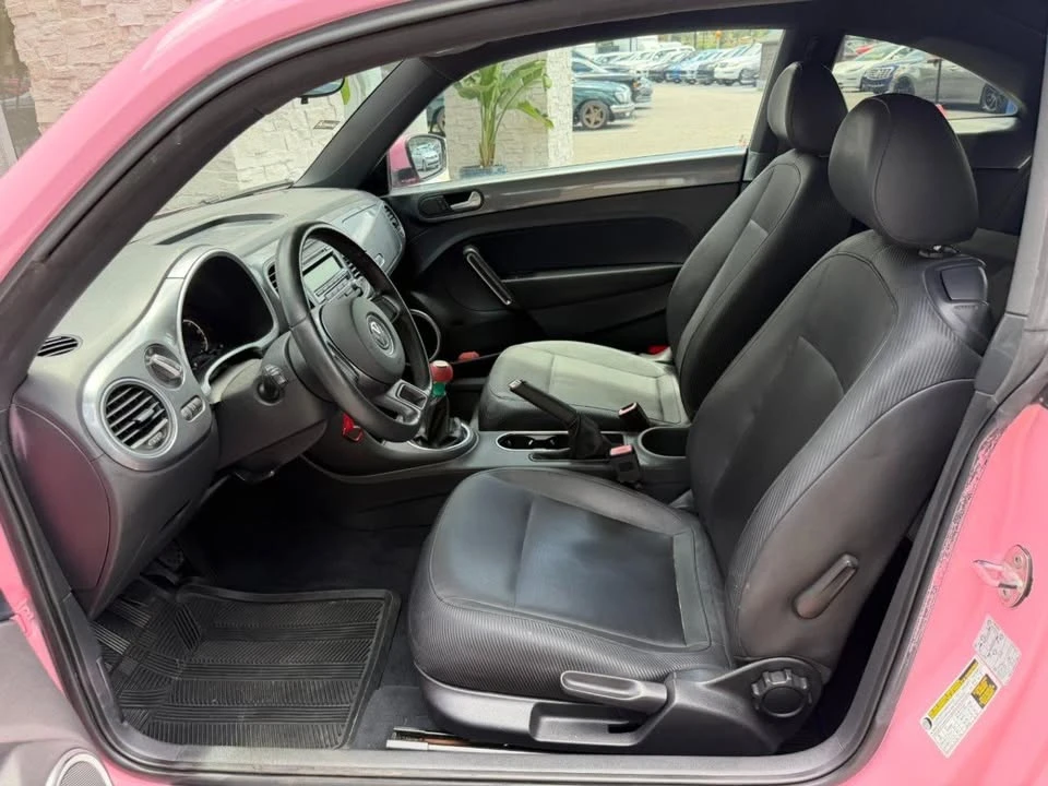 2013 Volkswagen A5 Beetle - Image 17 of 20