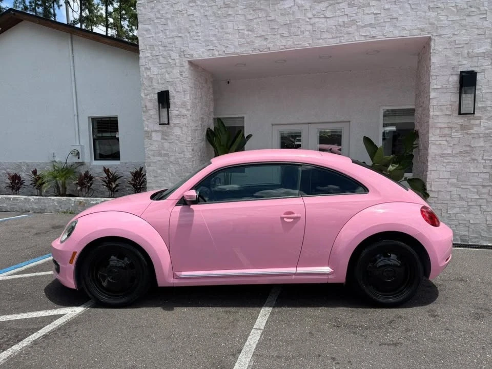 2013 Volkswagen A5 Beetle - Image 2 of 20