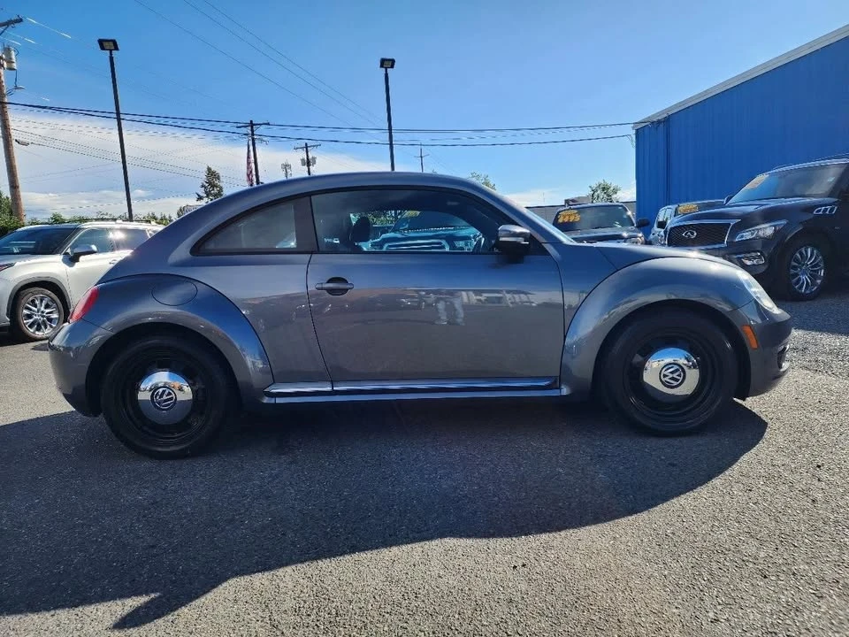 2013 Volkswagen A5 Beetle - Image 5 of 20