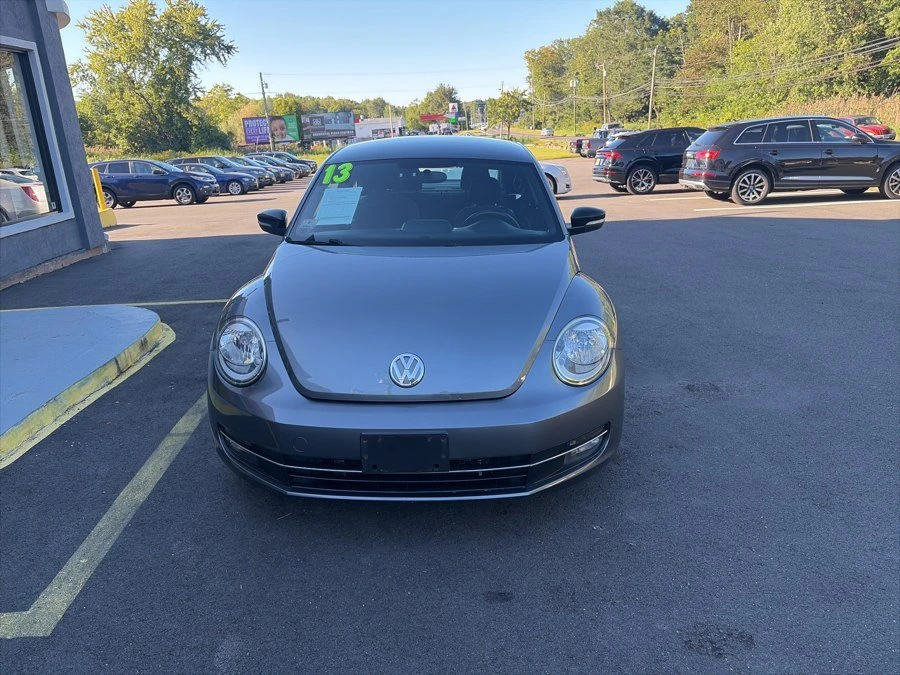 2013 Volkswagen A5 Beetle - Image 2 of 10