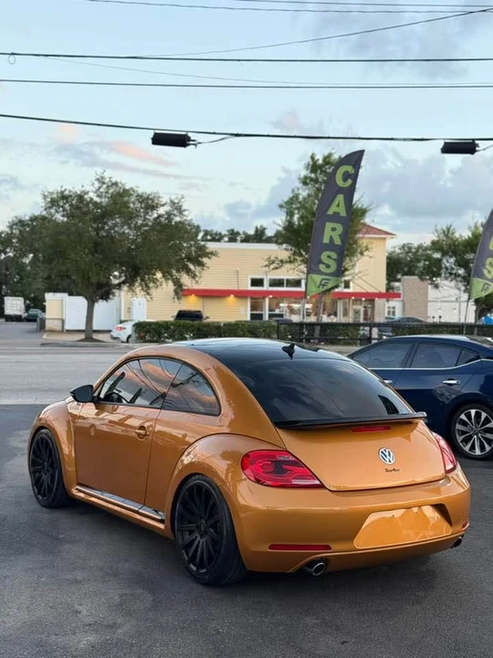 2013 Volkswagen A5 Beetle - Image 2 of 12