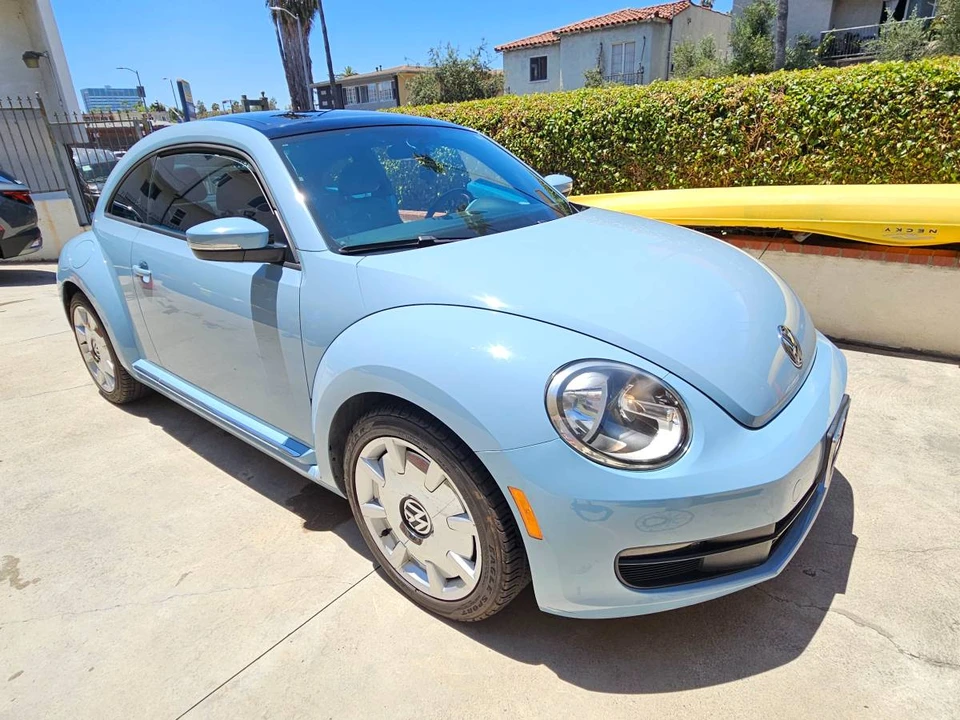 2013 Volkswagen A5 Beetle - Image 3 of 13