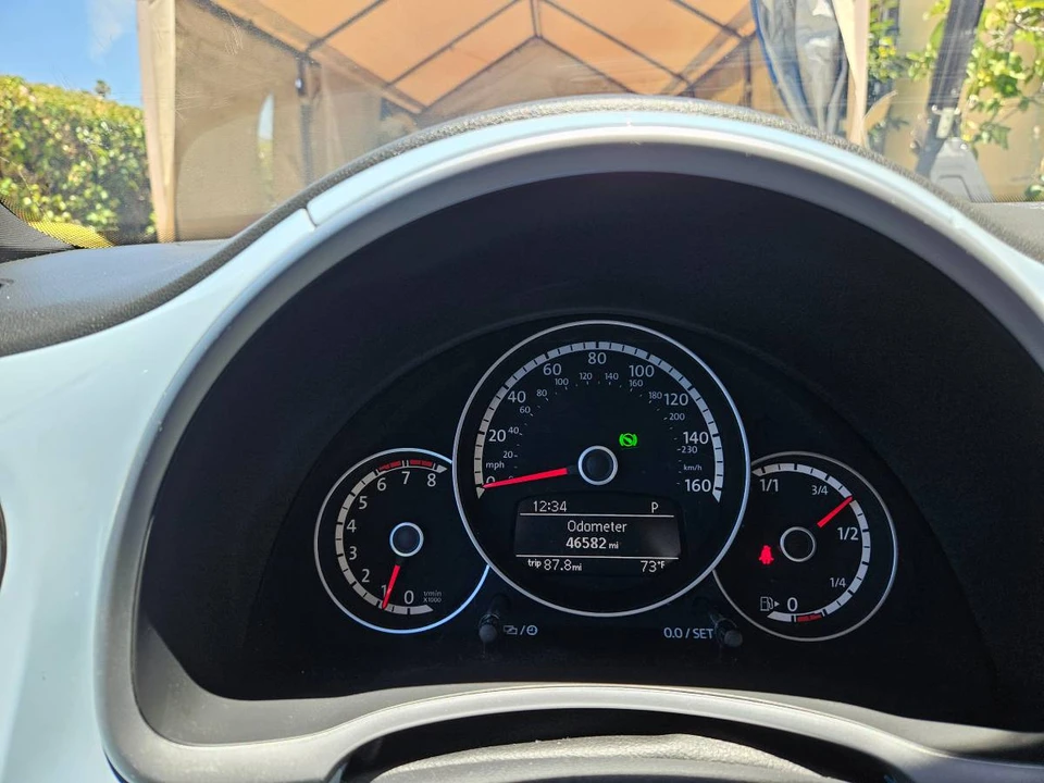 2013 Volkswagen A5 Beetle - Image 10 of 13