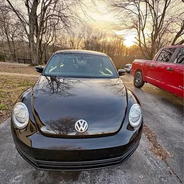 2013 Volkswagen Beetle Hatchback