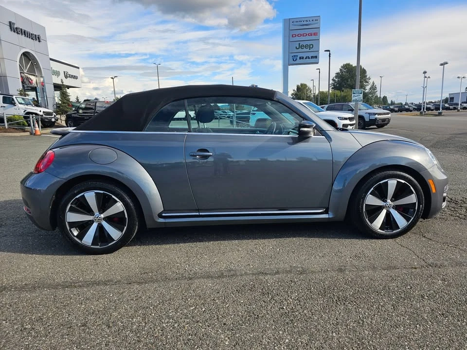 2013 Volkswagen A5 Beetle - Image 2 of 12