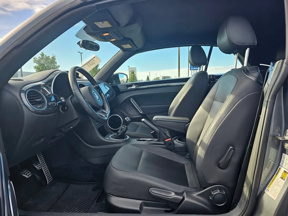 2013 Volkswagen A5 Beetle - Image 11 of 12