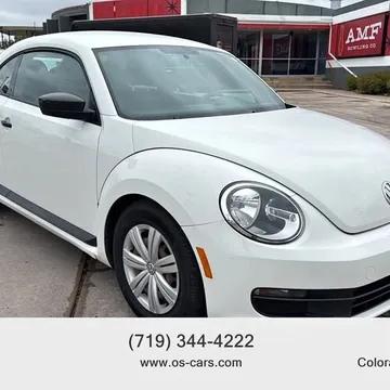 2013 Volkswagen Beetle 2.5L Entry