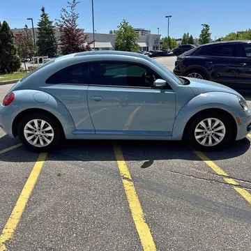2013 Volkswagen Beetle