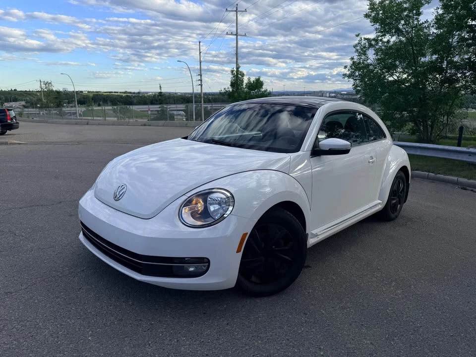 2013 Volkswagen A5 Beetle - Image 3 of 13