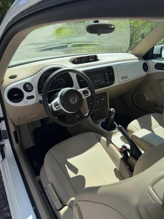 2013 Volkswagen A5 Beetle - Image 12 of 20