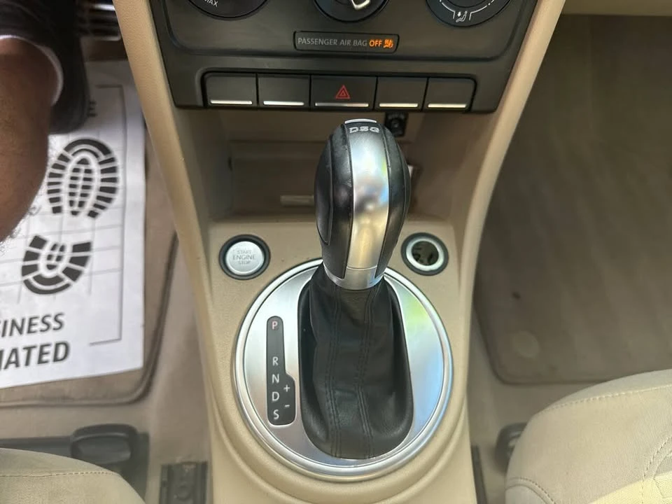 2013 Volkswagen A5 Beetle - Image 14 of 20