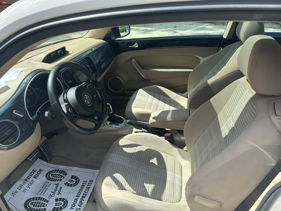 2013 Volkswagen A5 Beetle - Image 11 of 20