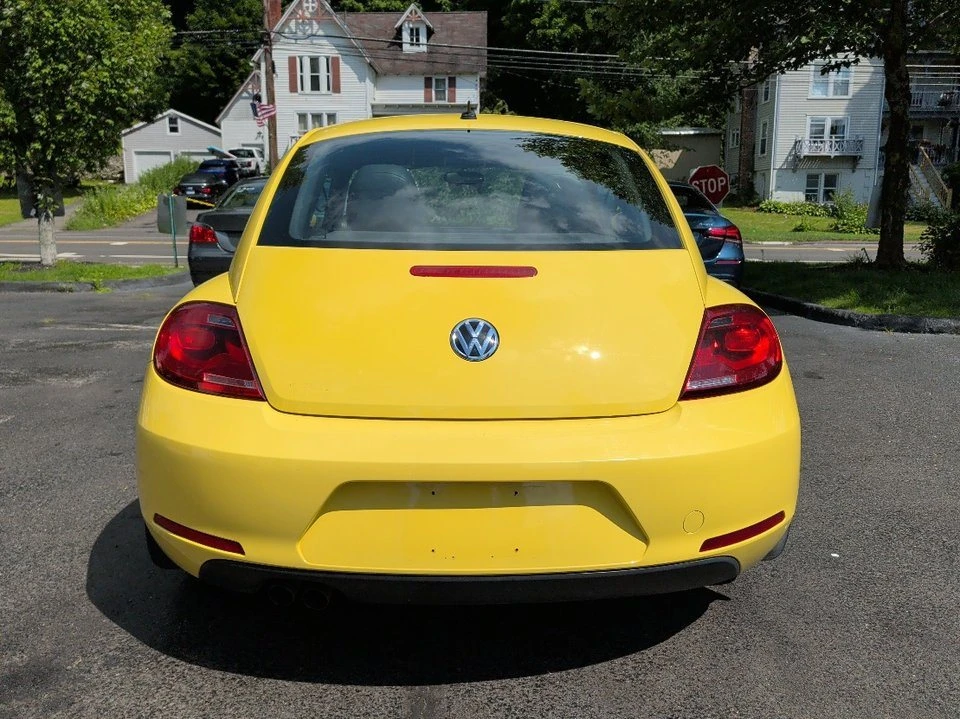 2013 Volkswagen A5 Beetle - Image 6 of 20