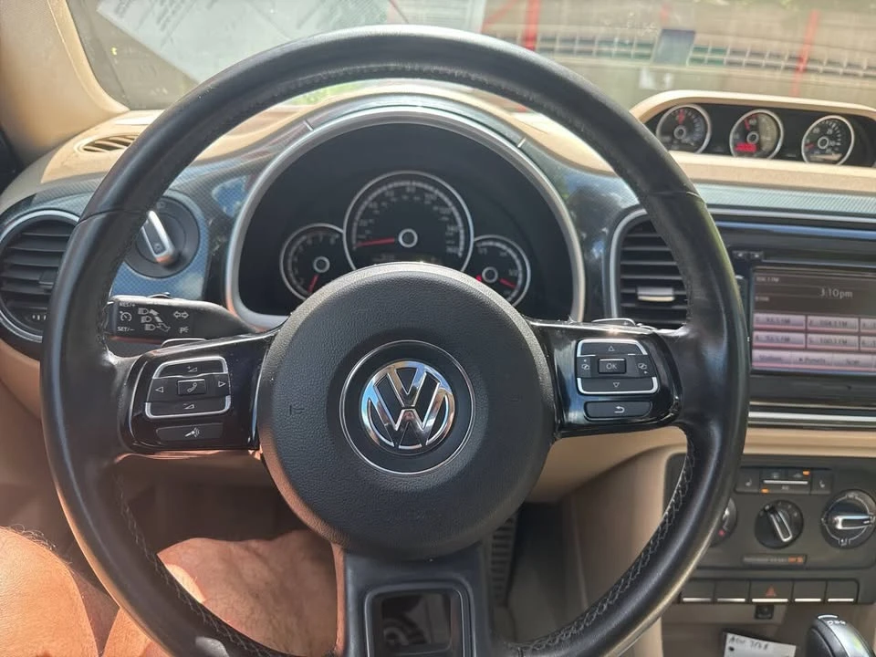 2013 Volkswagen A5 Beetle - Image 16 of 20