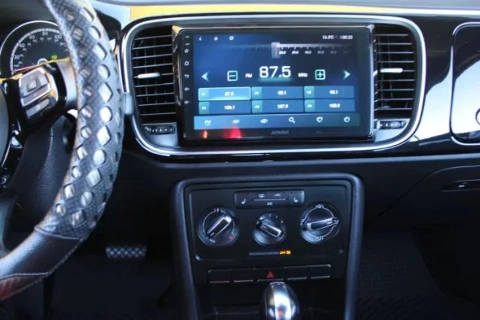 2013 Volkswagen A5 Beetle - Image 14 of 16