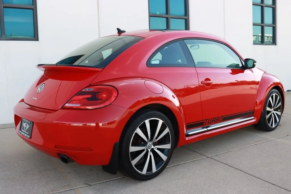 2013 Volkswagen A5 Beetle - Image 5 of 20