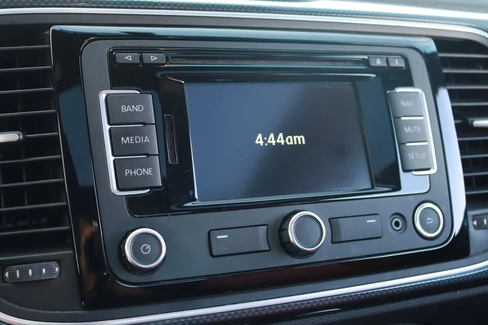 2013 Volkswagen A5 Beetle - Image 19 of 20