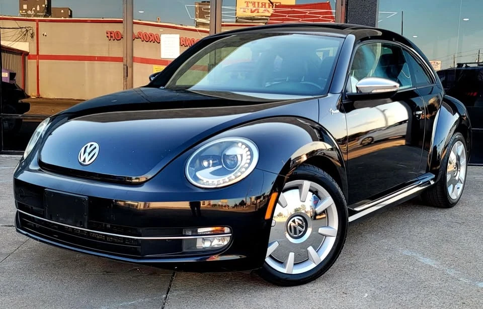 2013 Volkswagen A5 Beetle - Image 2 of 20