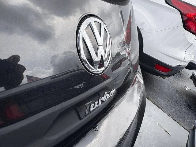 2013 Volkswagen A5 Beetle - Image 6 of 20