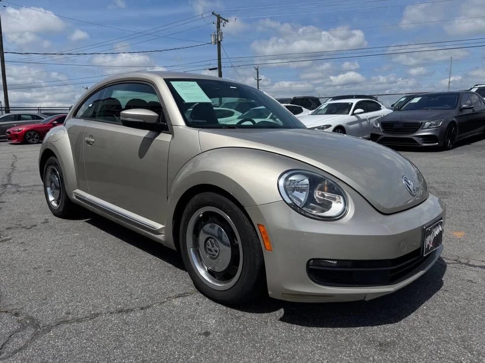 2013 Volkswagen A5 Beetle - Image 5 of 15
