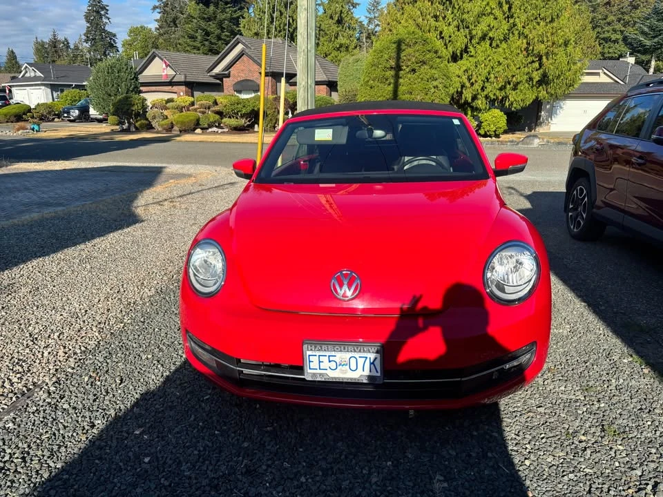 2013 Volkswagen A5 Beetle - Image 2 of 12