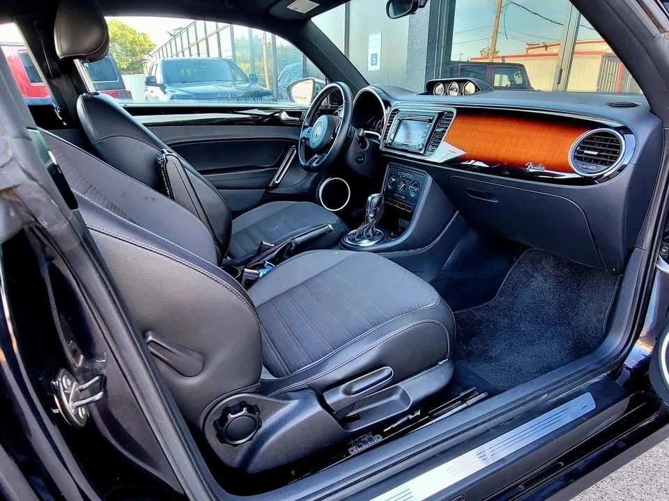 2013 Volkswagen A5 Beetle - Image 9 of 20