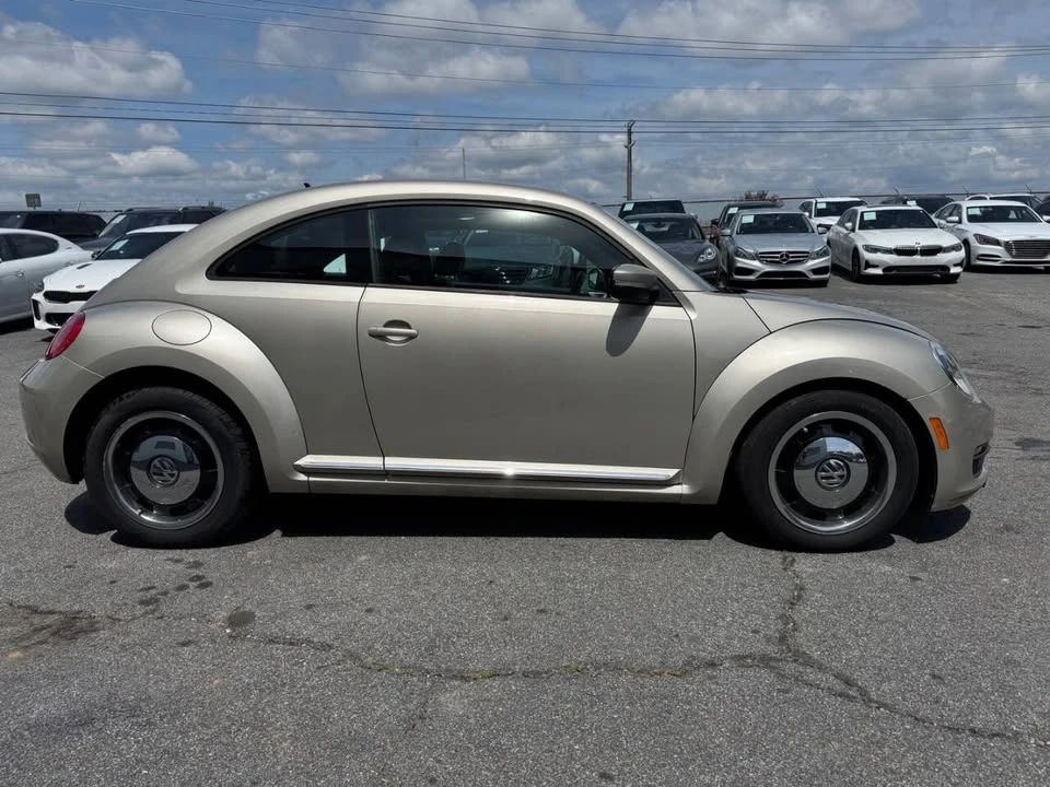 2013 Volkswagen A5 Beetle - Image 4 of 15