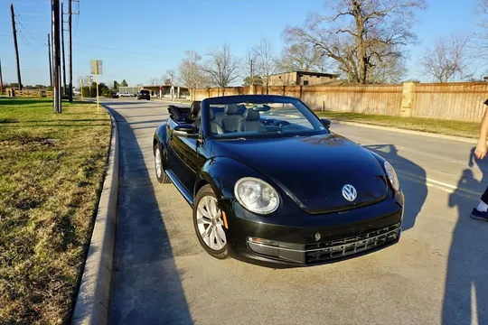 2013 Volkswagen Beetle Convertible