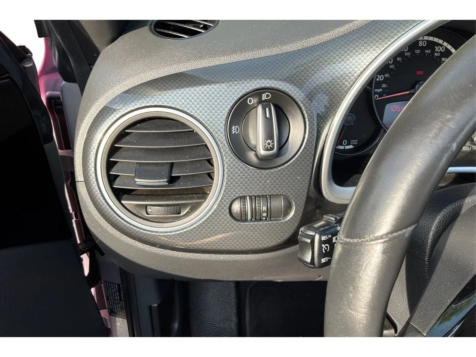 2013 Volkswagen A5 Beetle - Image 18 of 20