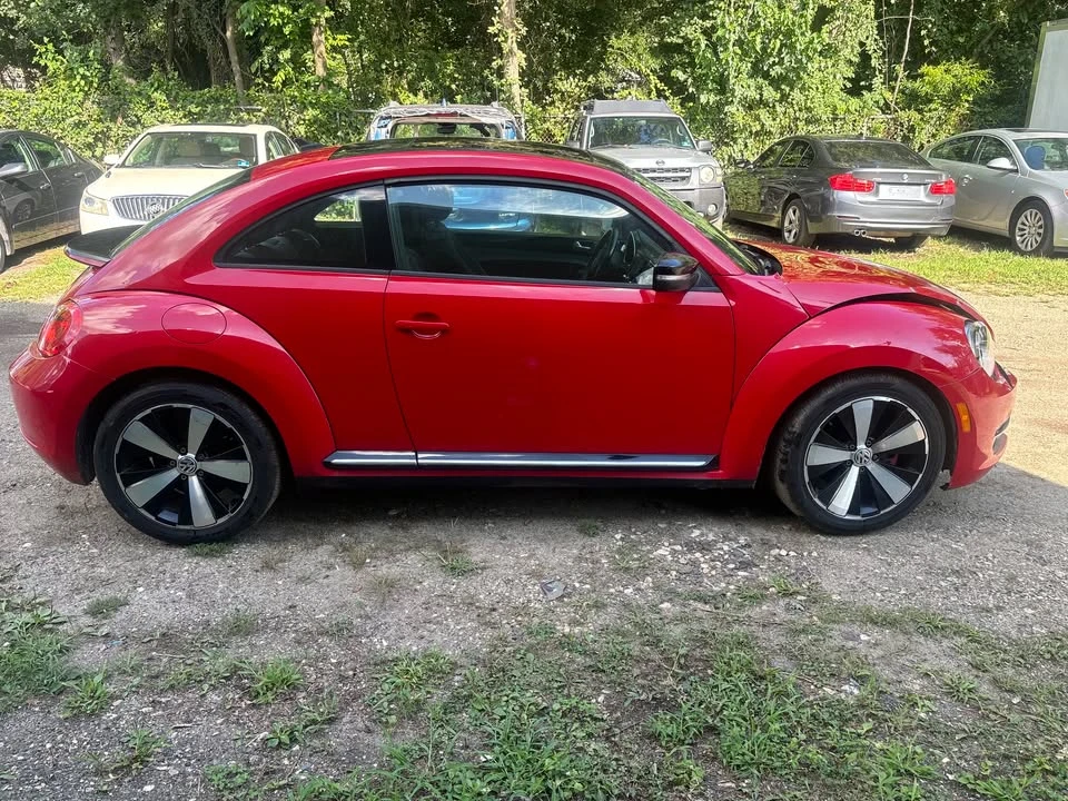 2013 Volkswagen A5 Beetle - Image 6 of 17