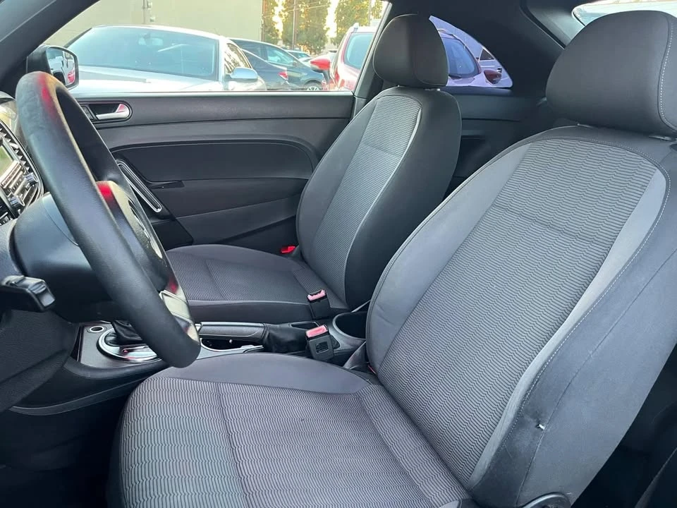 2013 Volkswagen A5 Beetle - Image 10 of 12