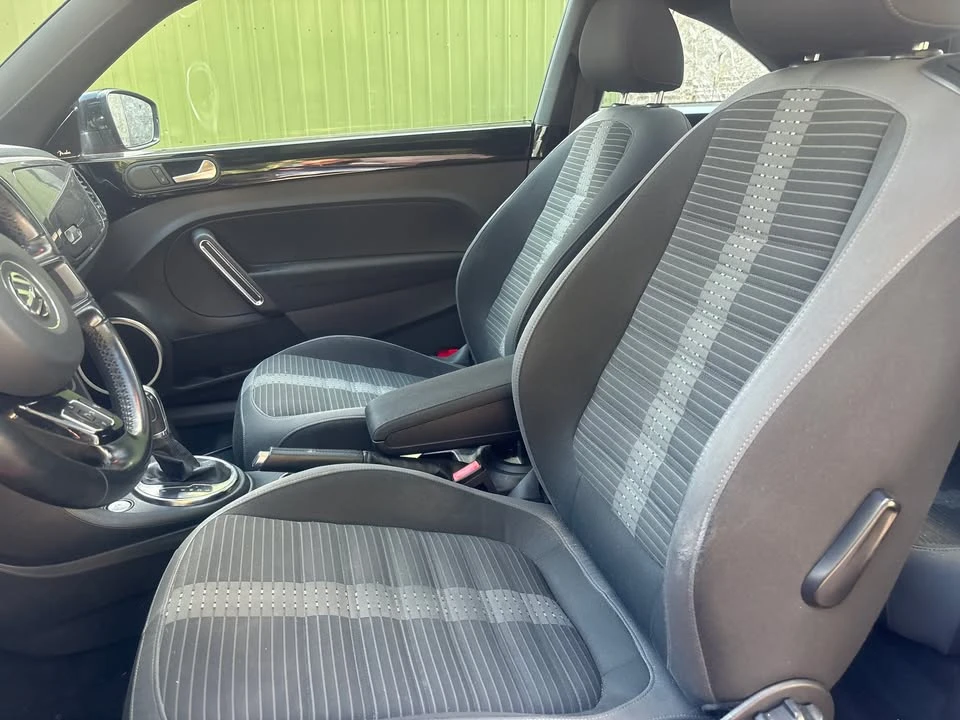 2013 Volkswagen A5 Beetle - Image 10 of 17