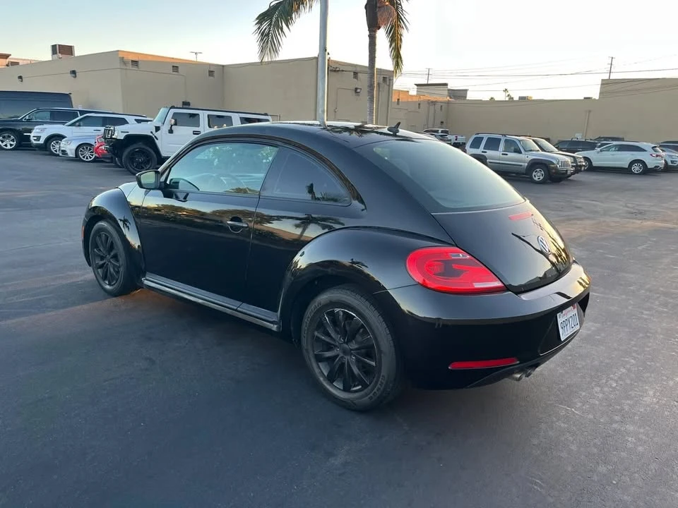 2013 Volkswagen A5 Beetle - Image 3 of 12