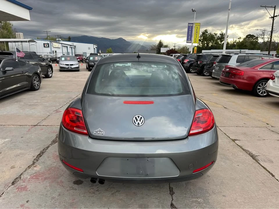 2013 Volkswagen A5 Beetle - Image 6 of 16