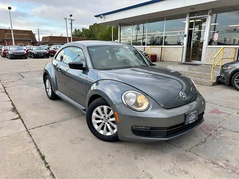 2013 Volkswagen Beetle 2.5L Entry